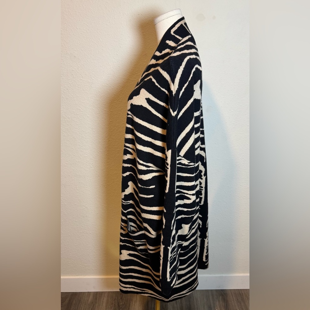 NWT Renuar Zebra Pattern Cardigan Sweater in Black & Cashew Combo size XXL - Picture 5 of 14